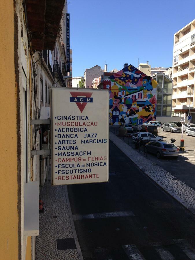 Acm Lisbon Hostel Exterior photo